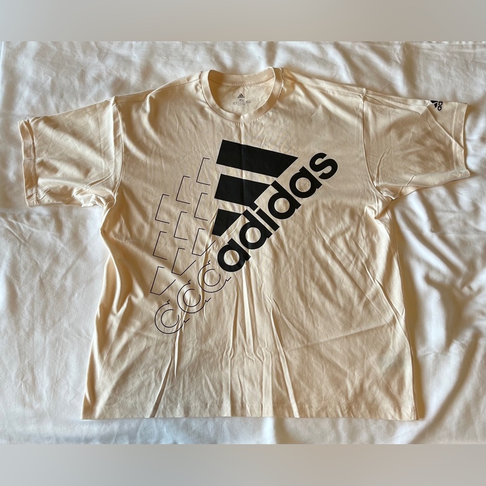 NWT Adidas T-shirt